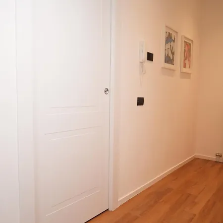 Palmarea House Daire Nebbiuno